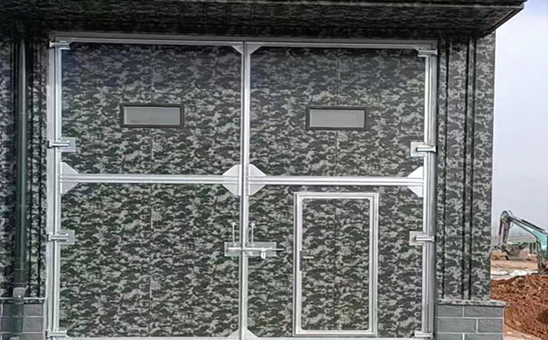 阿克陶工业平开门