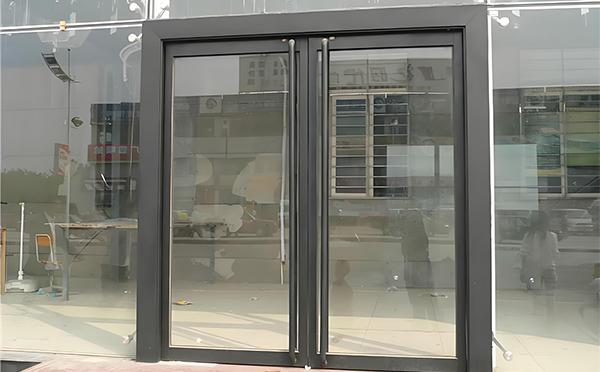 阿克陶玻璃地弹门