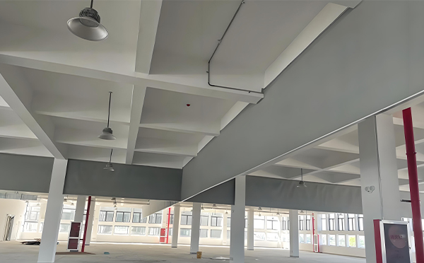 阿克陶挡烟垂壁 阿克陶挡烟垂壁