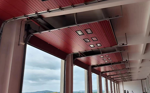 阿克陶工业翻板门