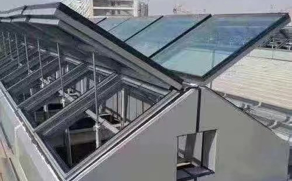 电动阿克陶排烟窗适合安装在什么地方