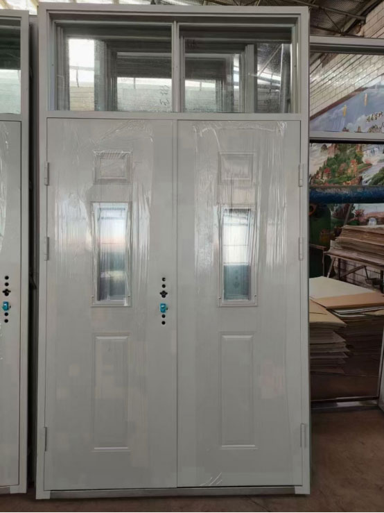 阿克陶学校教室门 阿克陶学校教室门