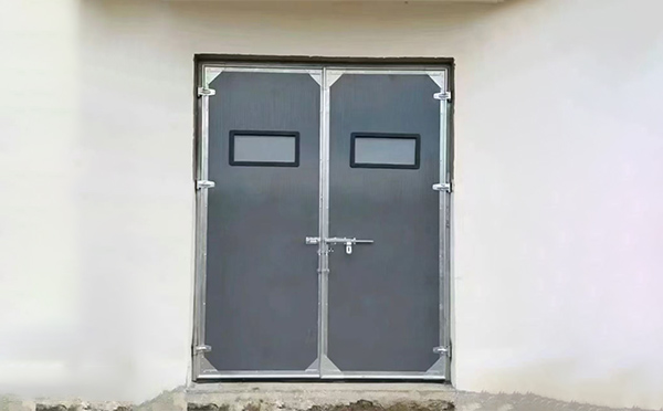 阿克陶工业门在高温作业区域的运行表现